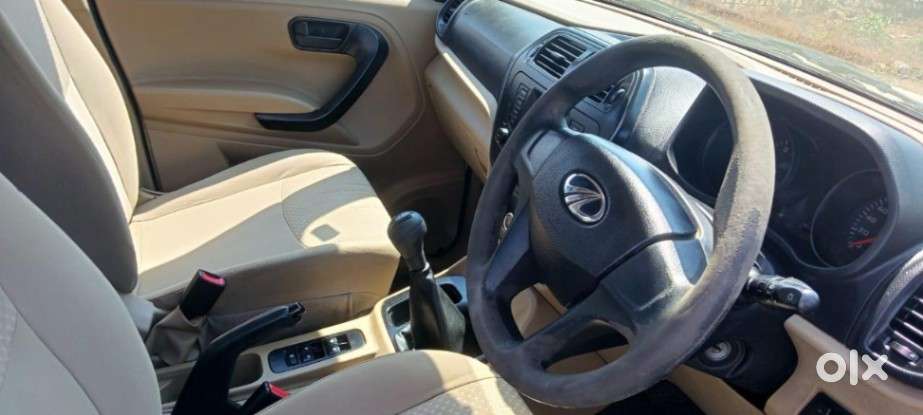 Mahindra Tuv 300 T6 Plus, 2020, Diesel