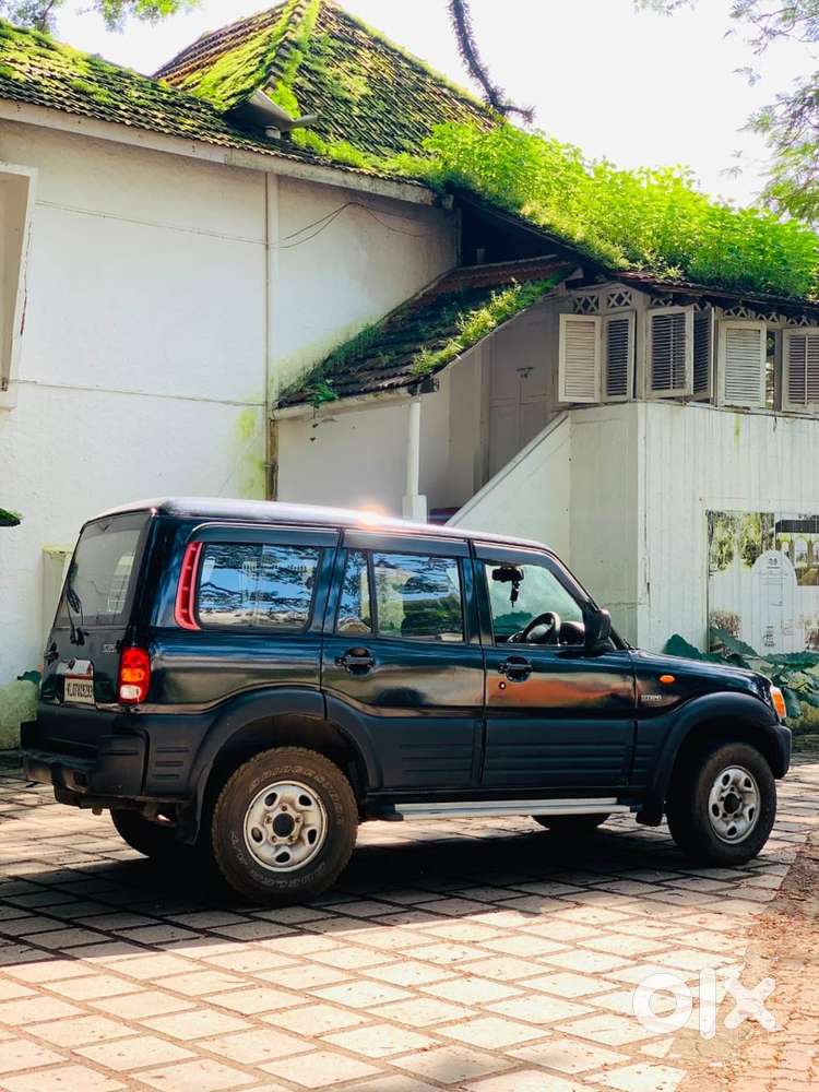 Mahindra Scorpio Diesel 2005