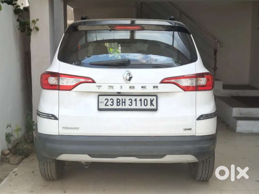 Renault Triber Amt Rxz 2023 Urgent