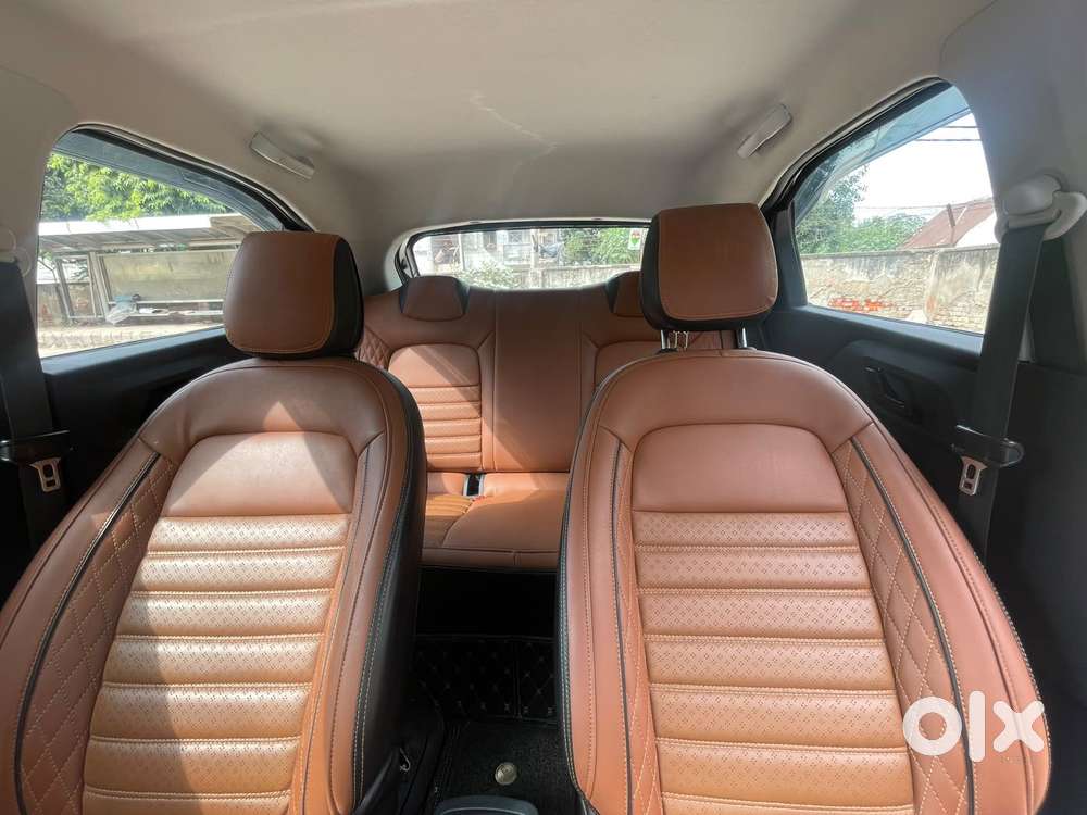 Tata Punch 1.2 Revotron Accomplished Camo Amt, 2023, Petrol