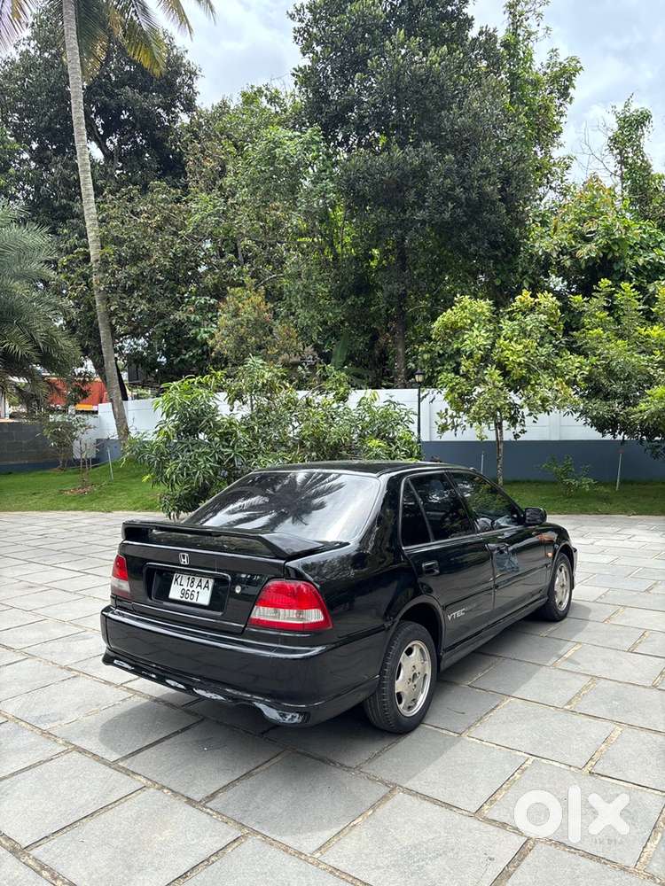 Honda 2003 Car Ready