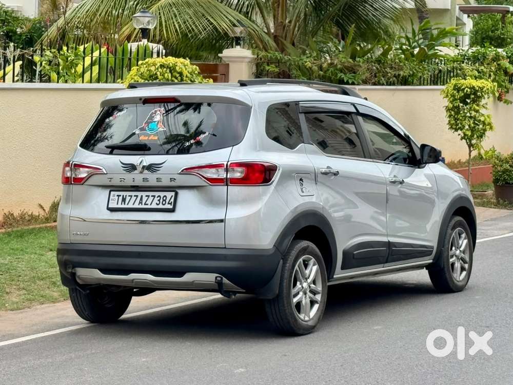 Renault Triber Rxz, 2023, Petrol
