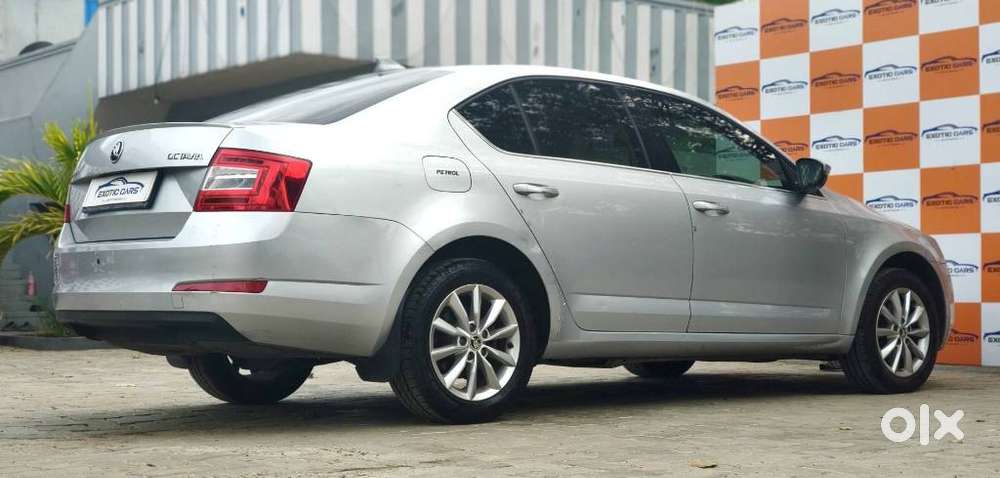 Skoda Octavia 1.8 Elegance Tsi At, 2015, Petrol