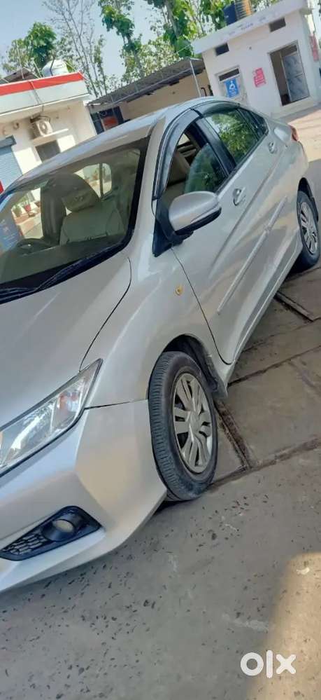 Honda City 2014 डीज़ल 130000 Km Driven
