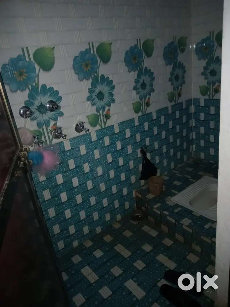 Family and batchlor allowed for rent