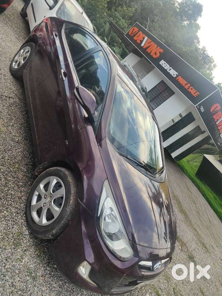 Hyundai Verna [ ] Fluidic 1.4 Vtvt Gl, 2012, Petrol
