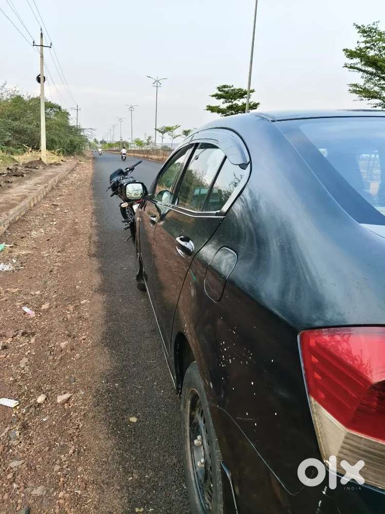 Honda City 2010 Cng & Hybrids 25000 Km Driven Well Maintained Car