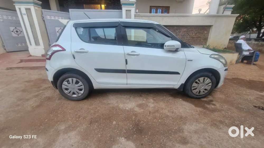 Maruti Suzuki Swift 2012