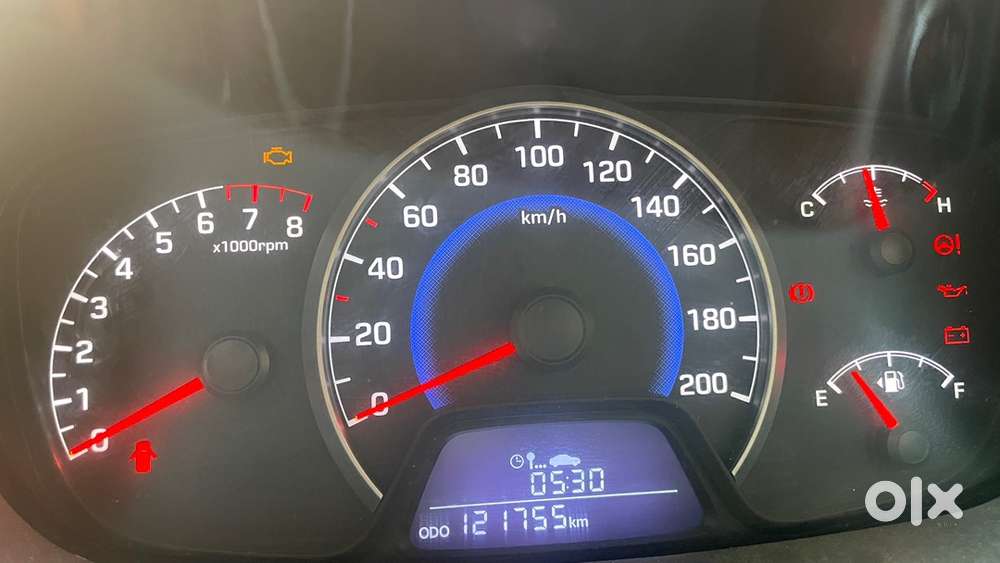Hyundai Grand I10 2015 Petrol Well Maintained