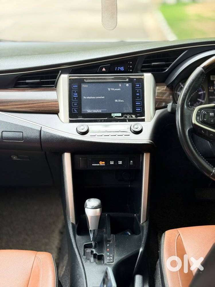 Toyota Innova Crysta 2.8 Z, 2016, Diesel