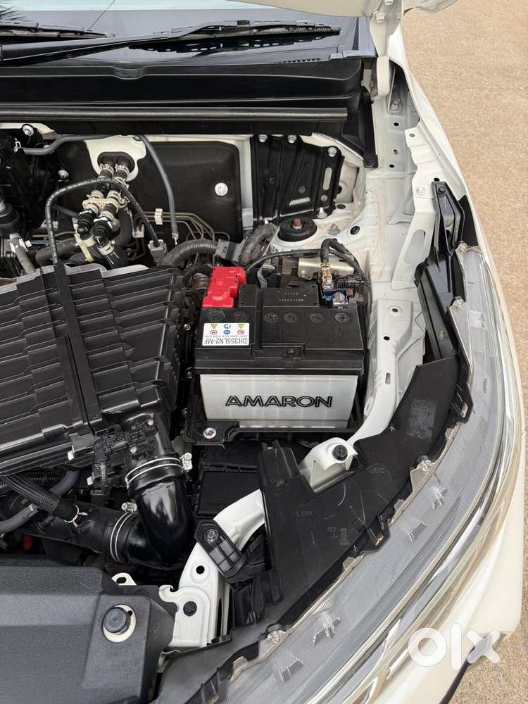 Toyota Innova Hycross 2.0 Zx Hybrid 7 Str, 2024, Petrol