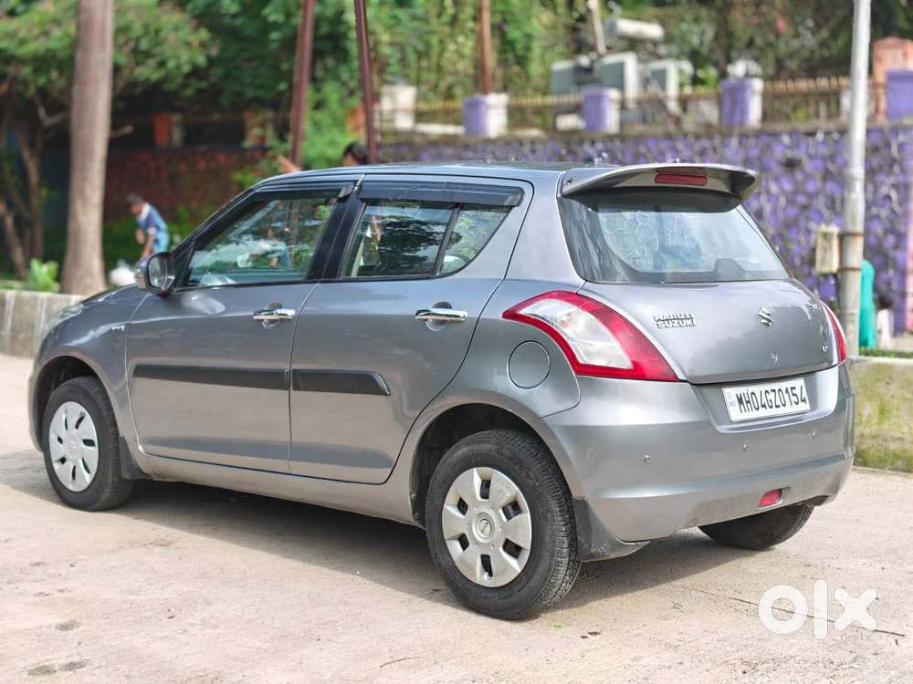 Maruti Suzuki Swift Vxi With Abs, 2015, Petrol