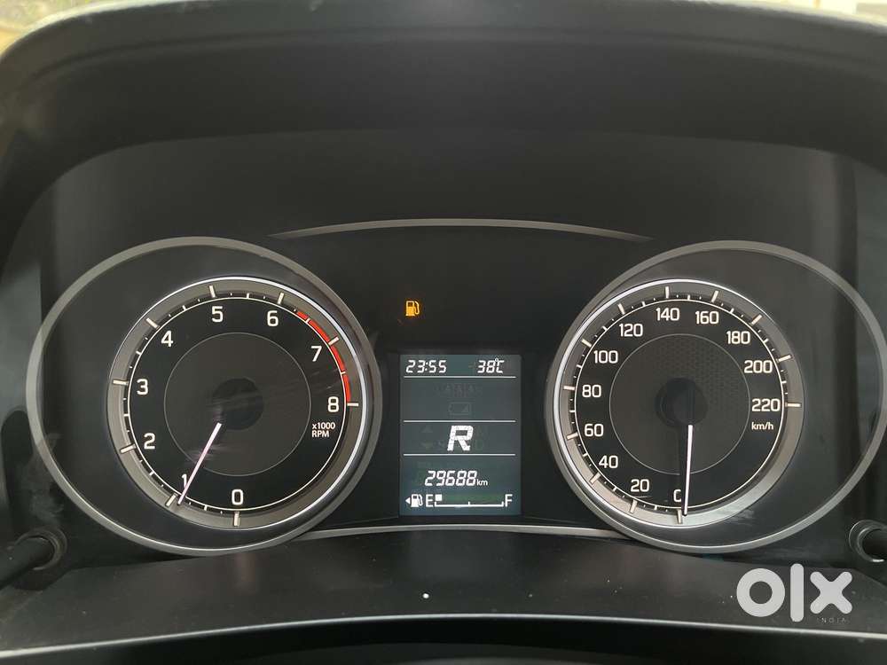 Maruti Suzuki Swift Dzire Vxi(o) Amt, 2018, Petrol