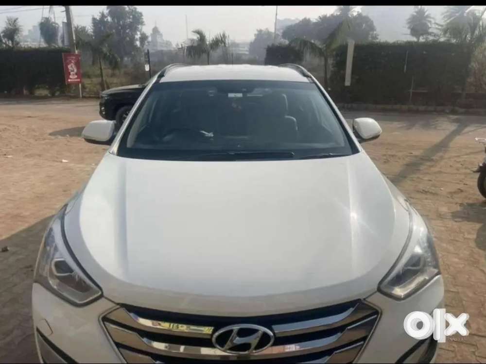 Hyundai Santa Fe Automatic 2015 Dec  Hr  Top Condition  Push Start