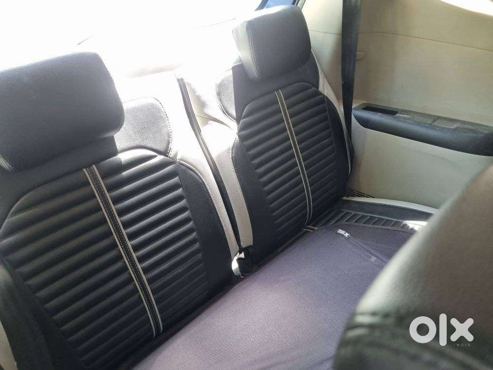 Renault Triber Rxt, 2022, Petrol