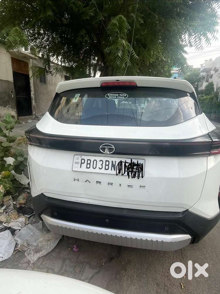 2024 Tata Harrier Smart