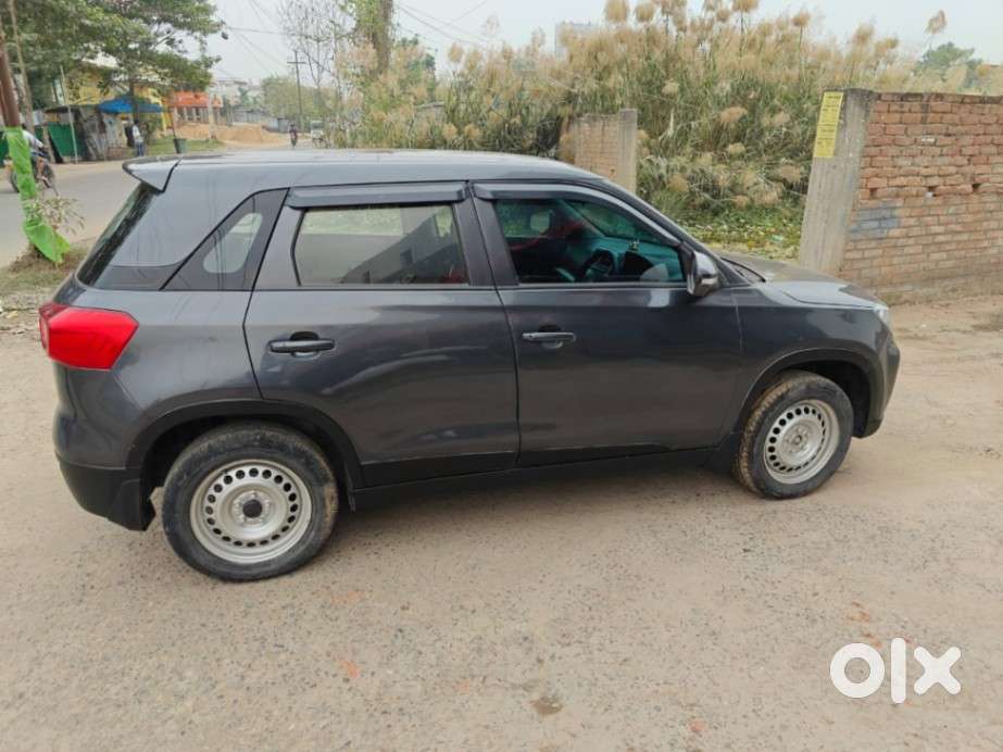 Maruti Suzuki Brezza 1.5 Lxi Smart Hybrid, 2022, Petrol