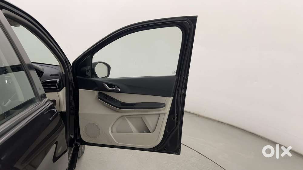 Tata Tiago 1.2 Revotron Xz Plus, 2022, Petrol