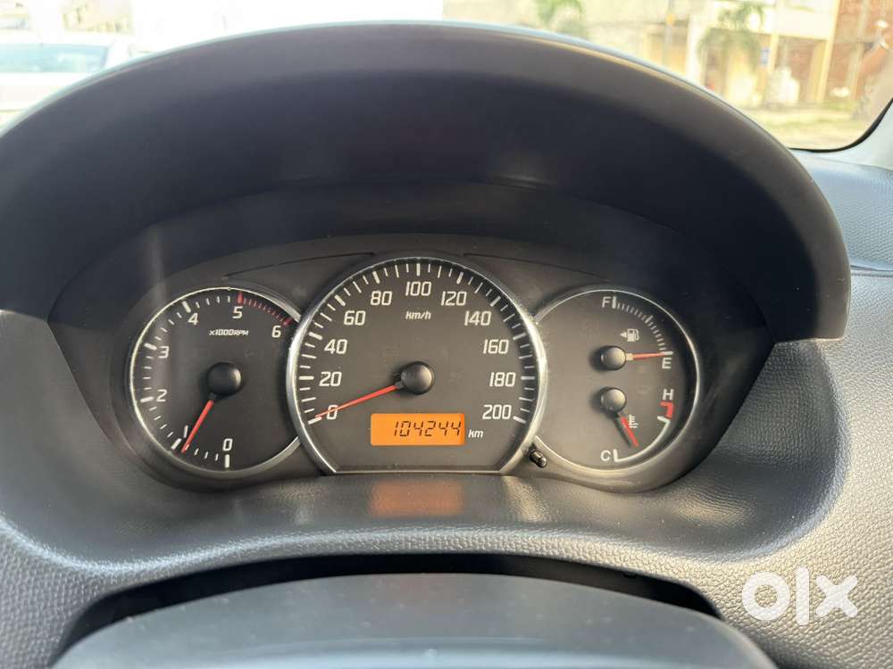 Maruti Suzuki Swift Dzire Vdi Bsiv, 2010, Diesel