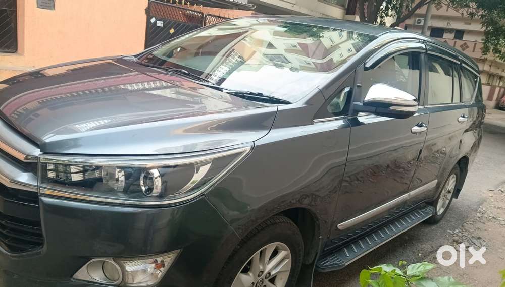 Toyota Innova Crysta 2.8z Automatic, 2017, Diesel