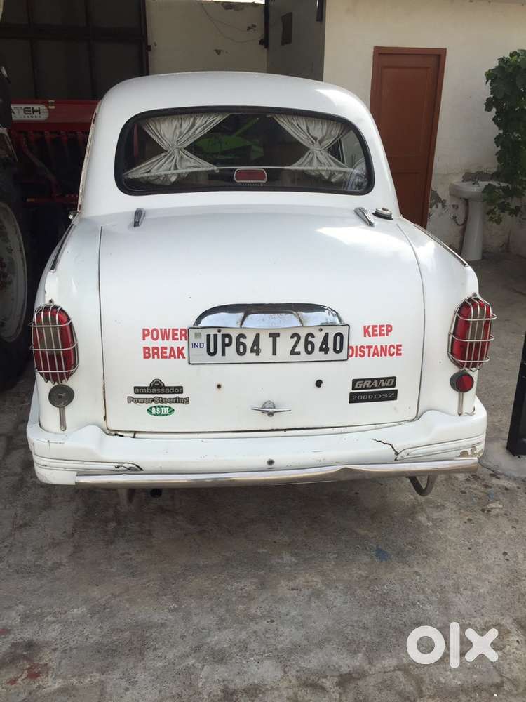 Ambassador Ambassador 2013 Diesel 75000 Km Driven