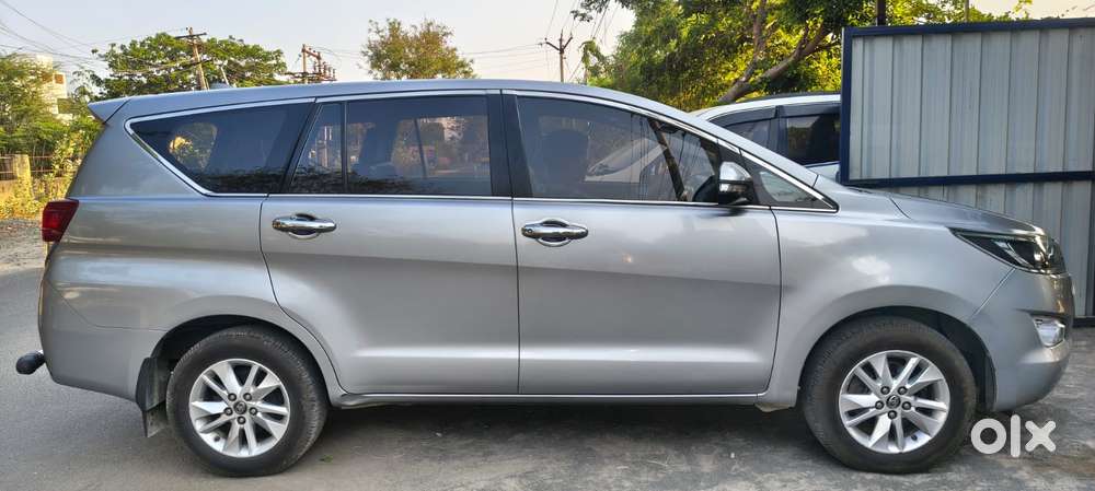 Toyota Innova Crysta 2.4 Gx Mt, 2016, Diesel