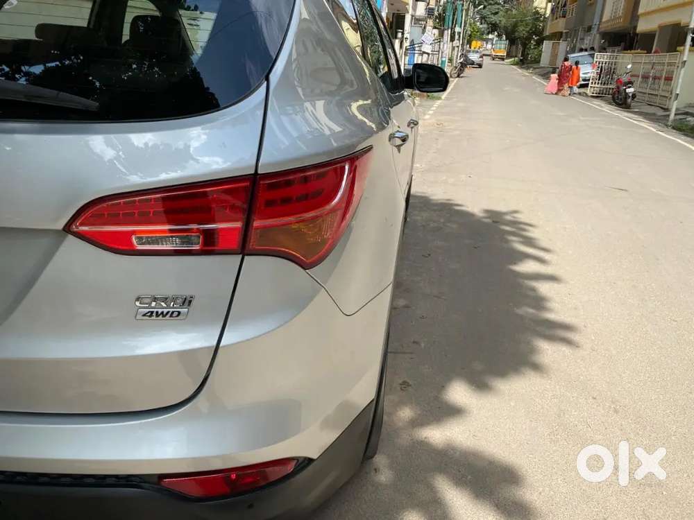 Hyundai Santa Fe 2015 Topend  ,excellent Condition