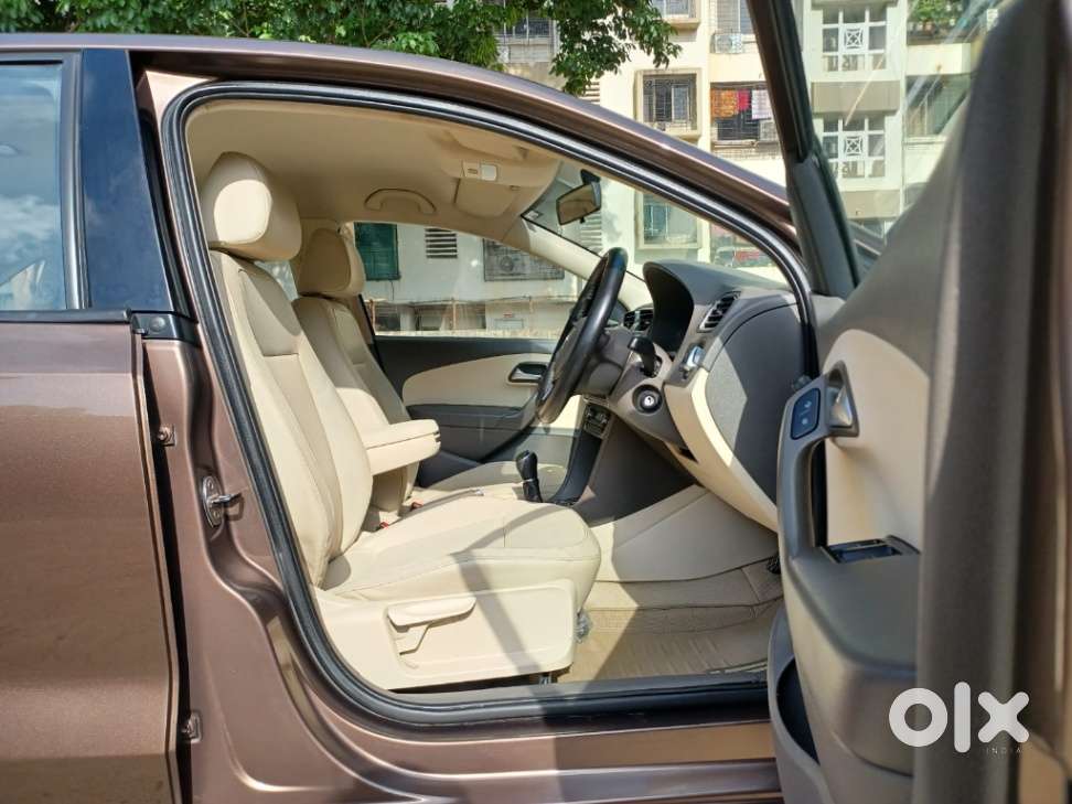 Volkswagen Vento 1.6 Highline, 2015, Petrol
