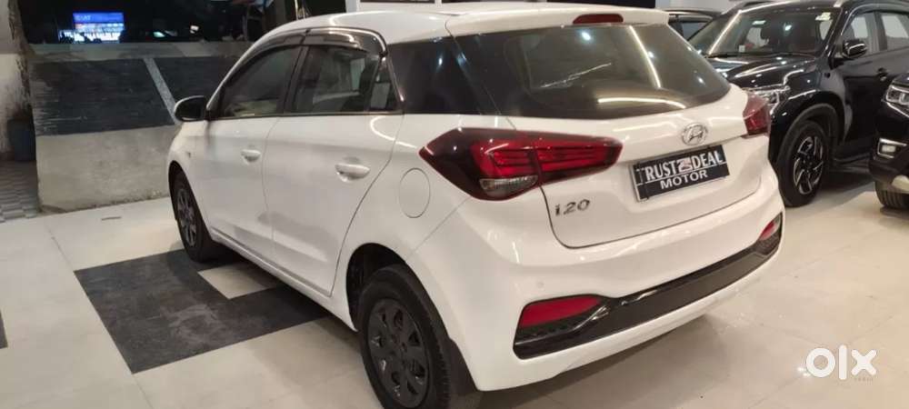 Hyundai I20 Magna 1.2 Mt, 2020, Petrol