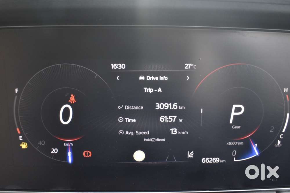 Mahindra Xuv700 2.2 Ax 7 Diesel At Str Awd, 2022, Diesel