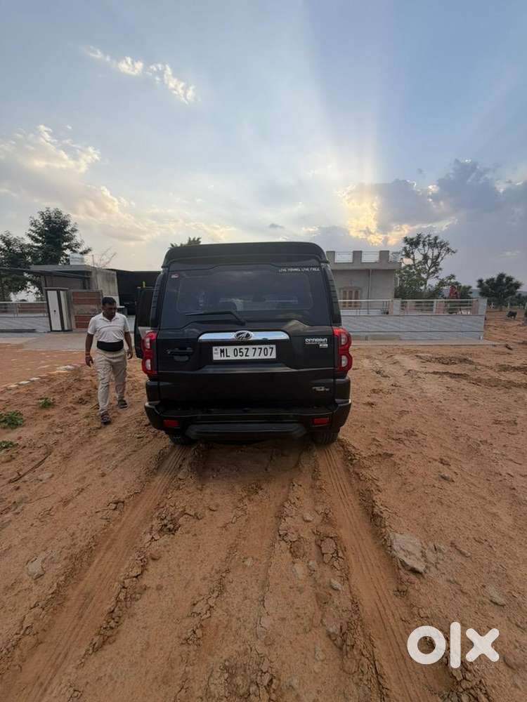Mahindra Scorpio 2022 Diesel Well Maintained