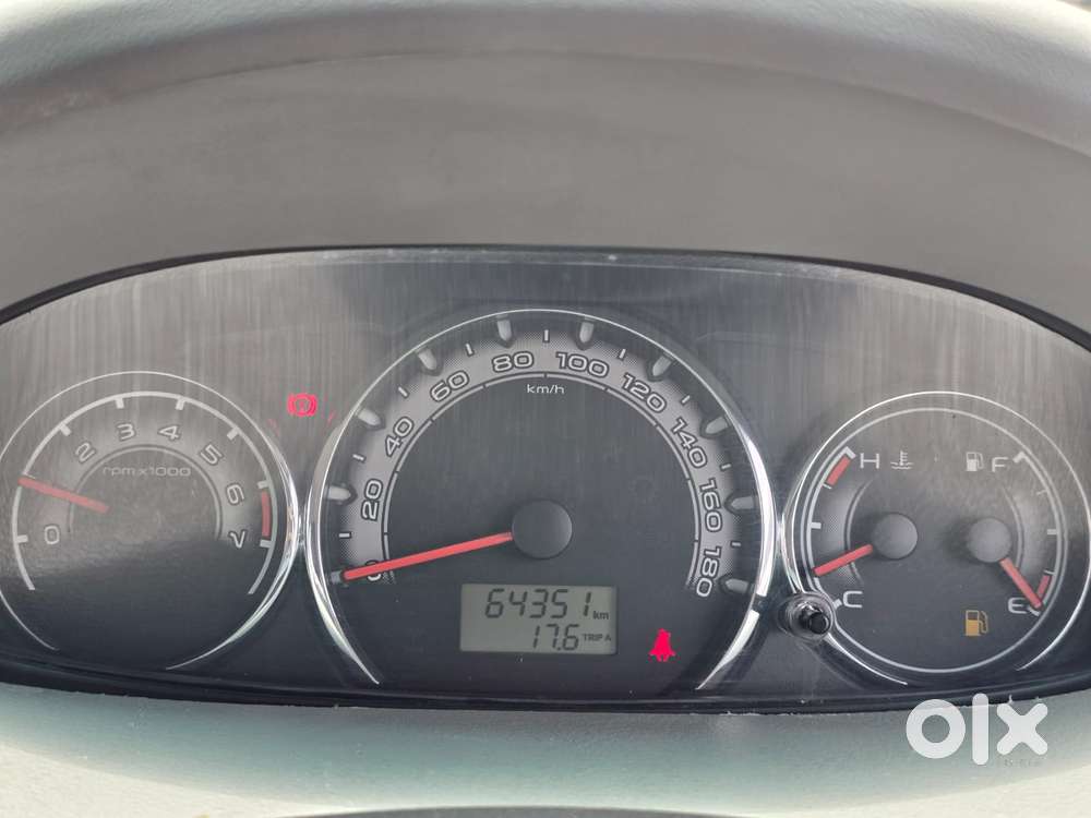 Mahindra Nuvosport N8, 2016, Diesel