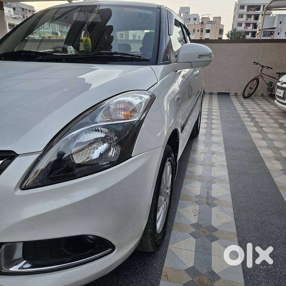 Maruti Suzuki Dzire Ags Zdi Plus, 2015, Diesel