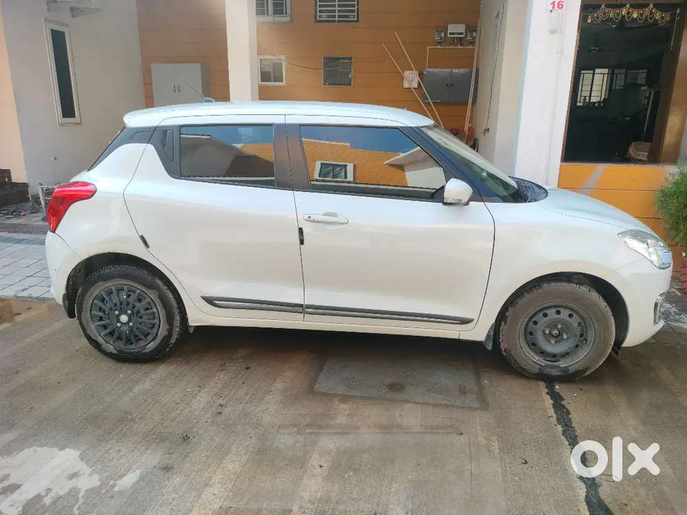 Maruti Suzuki New-gen Swift 2018 Petrol 66000 Km Driven