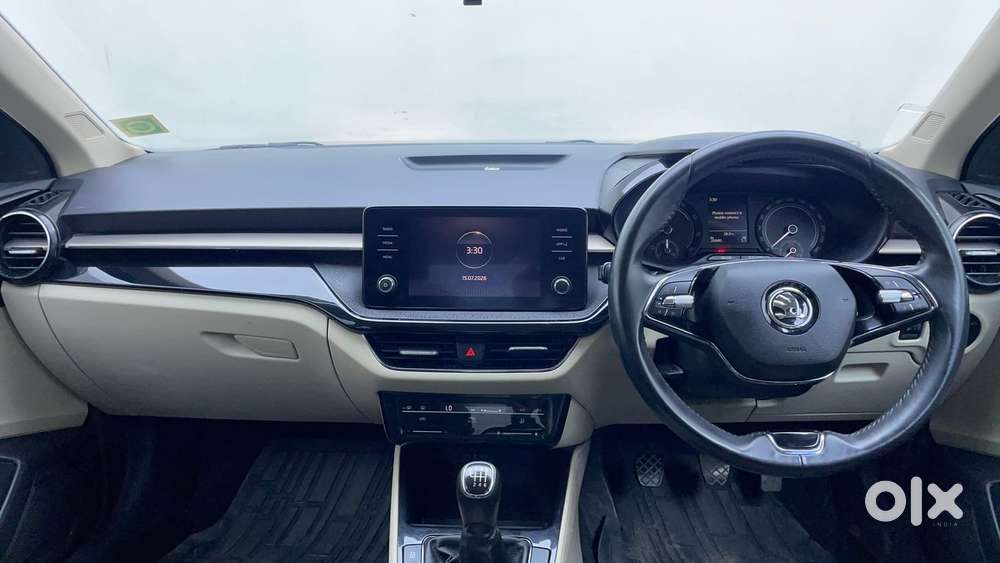 Skoda Slavia Ambition 1.0l Tsi Mt, 2023, Petrol