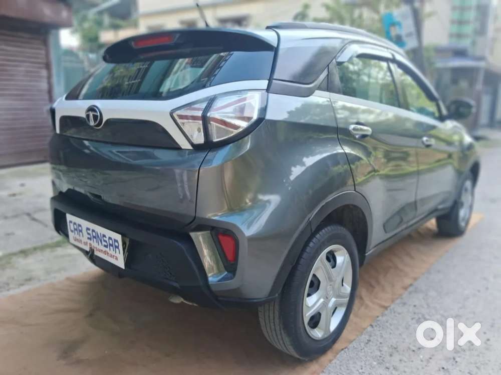 Tata Nexon 1.2 Revotron Xm (s), 2022, Petrol