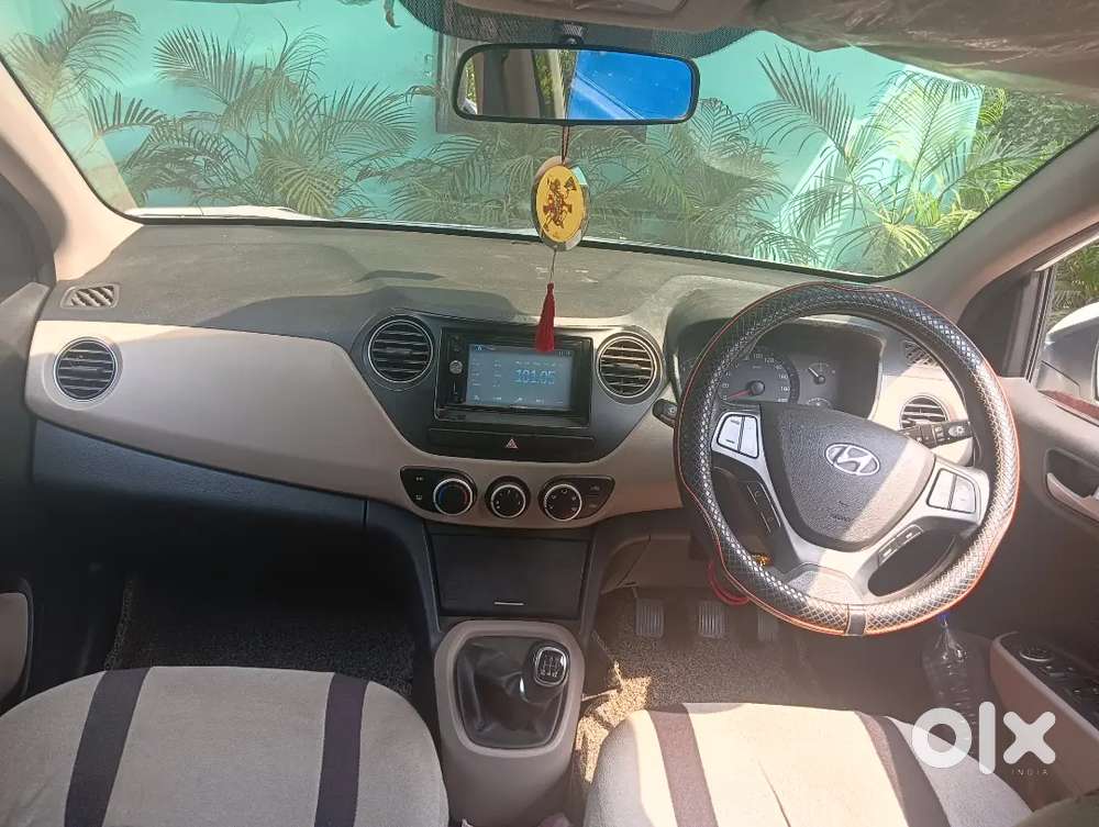 Hyundai Xcent 2017 Petrol 100000 Km Driven