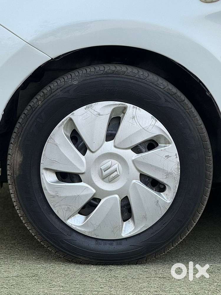 Maruti Suzuki Celerio Vxi Optional Amt, 2017, Petrol