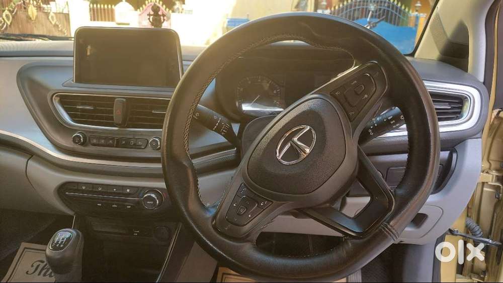 Tata Altroz Xt Petrol 2021  First Owner  25844 Km  Insurance Valid