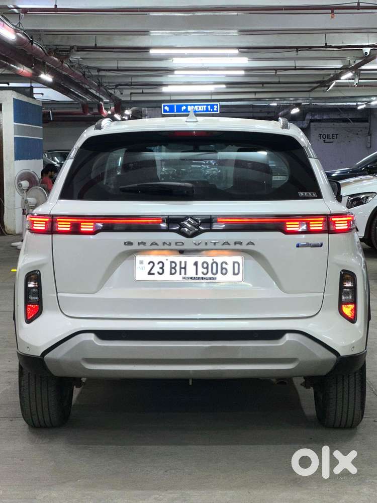 Maruti Suzuki Grand Vitara Smart Hybrid Alpha, 2023, Petrol
