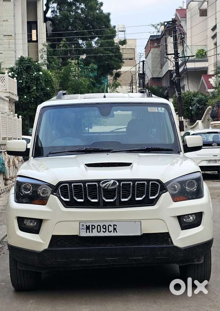 Mahindra Scorpio S10 7 Seater, 2015, Diesel