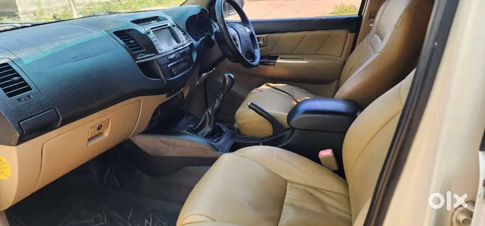 Toyota Fortuner 2014