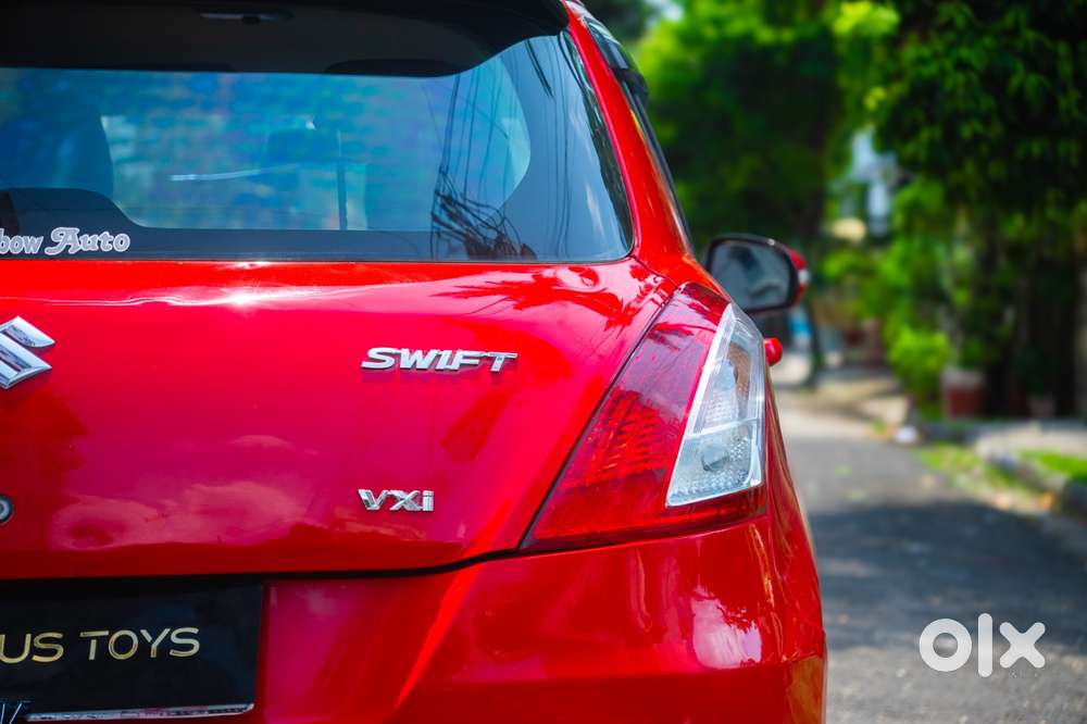 Maruti Suzuki Swift 1.2 Vxi (o), 2015, Petrol