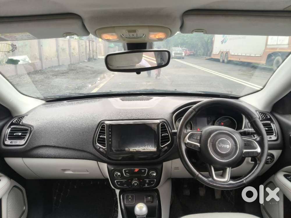 Jeep Compass 2.0 Limited Option Black, 2018, Diesel