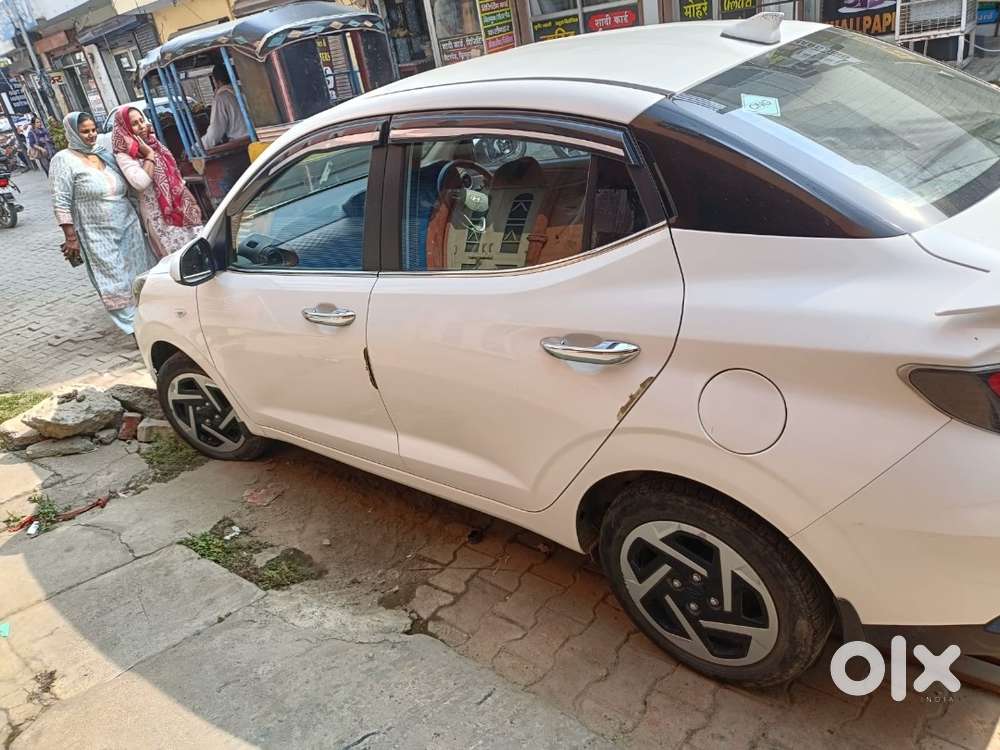 Hyundai Aura 2024 Car