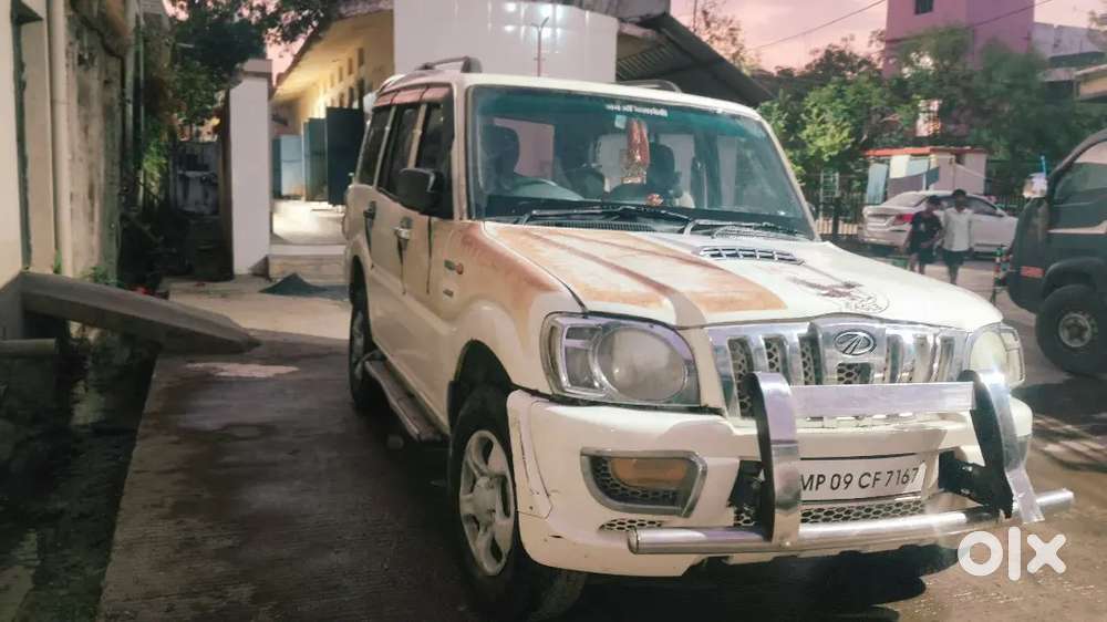 Mahindra Scorpio 2012 Diesel 100000 Km Driven
