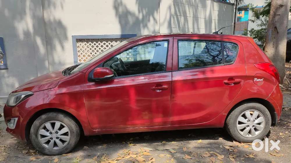 Hyundai I20 2013 Petrol Well Maintained