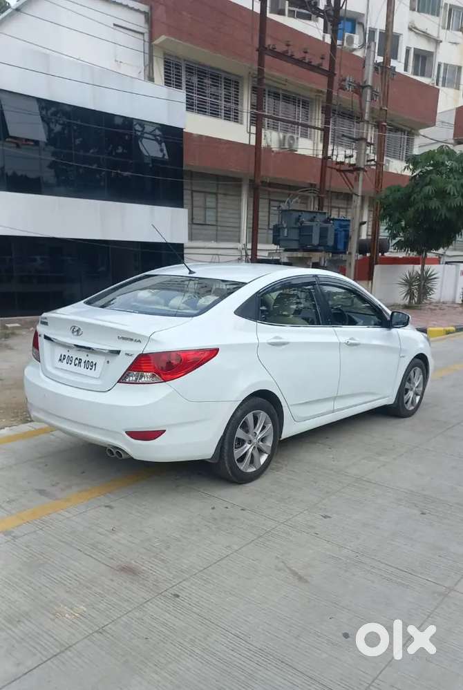 Hyundai Verna 1.6 Crdi 2013
