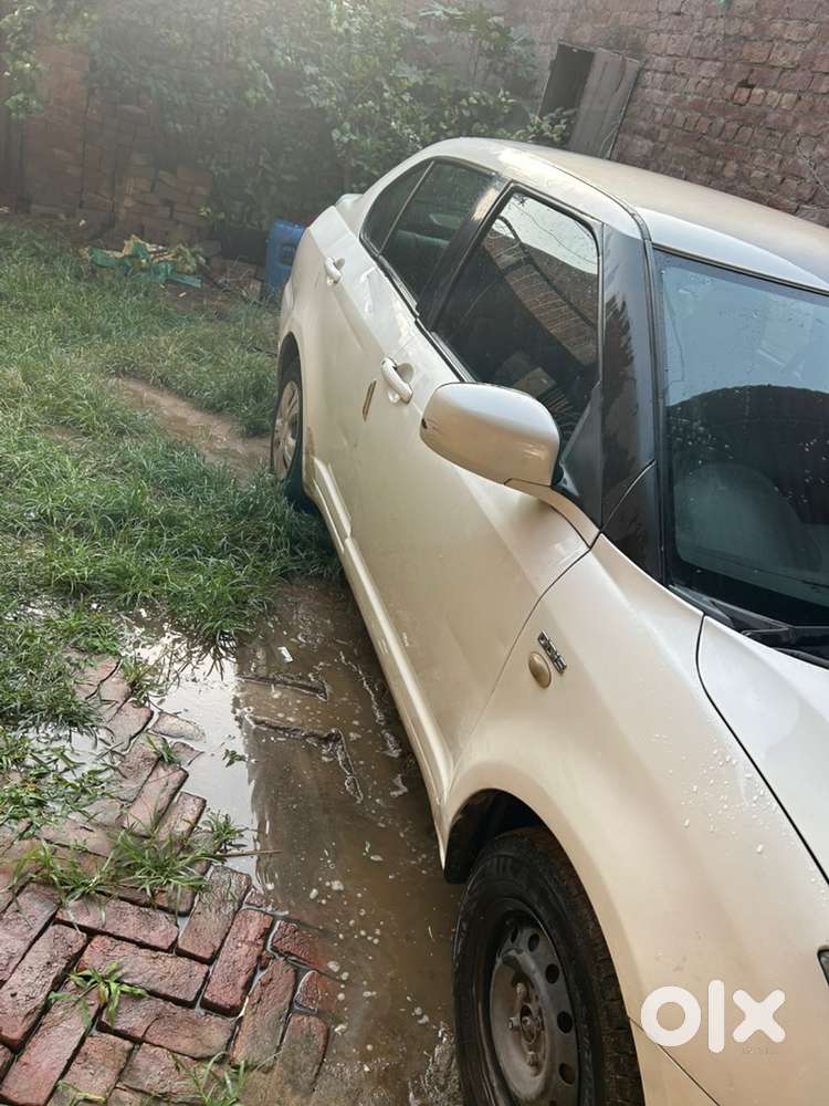 Maruti Dzire Tour 2009