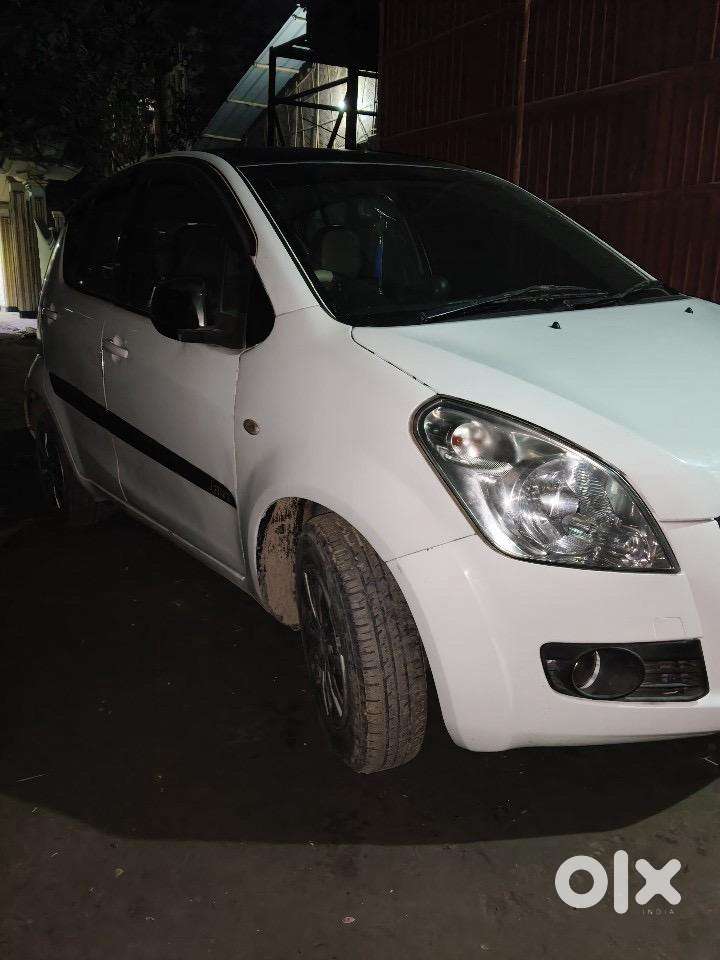 Suzuki Ritz